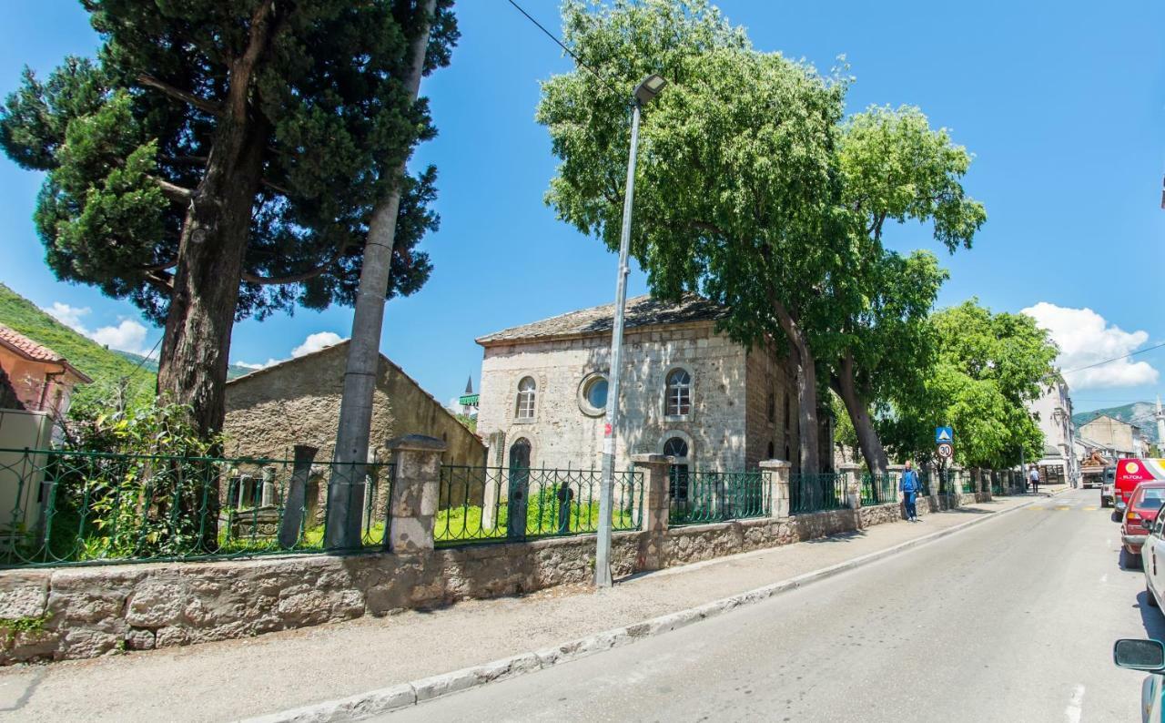 Next To The Old Bridge Apartments Mostar Exterior photo